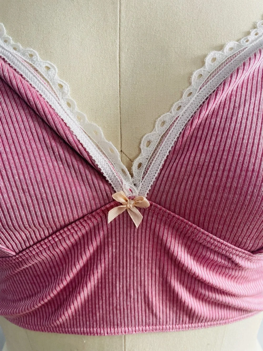 Victorias Secret Striped Lace Trim Bralette- Pink- Size Large- NWT- Adjustable